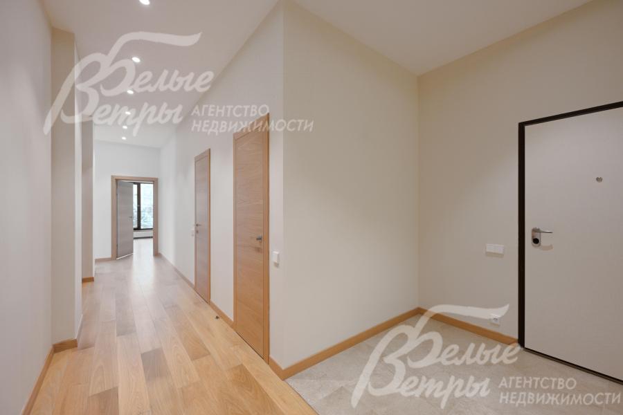 Прихожая-коридор 19 кв.м