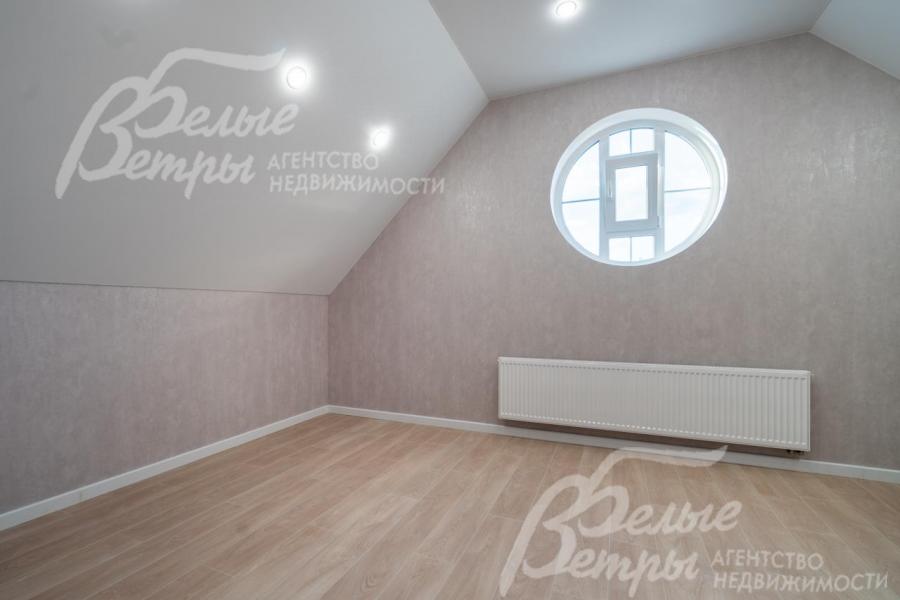 Спальня 22.3 кв.м на мансардном этаже