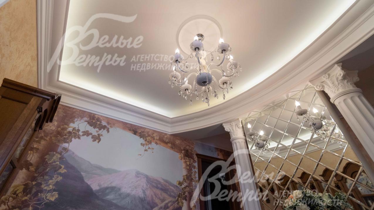 Потолки многоуровневые с подсветкой