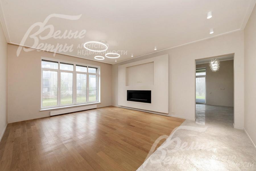 Гостиная с биокамином длиной 1,5м