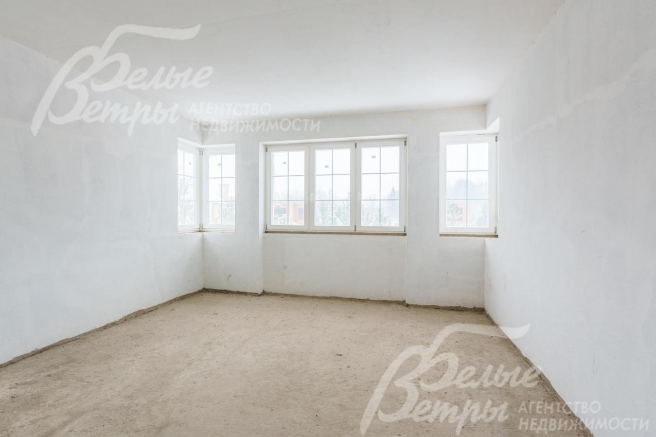 В доме 6 спален