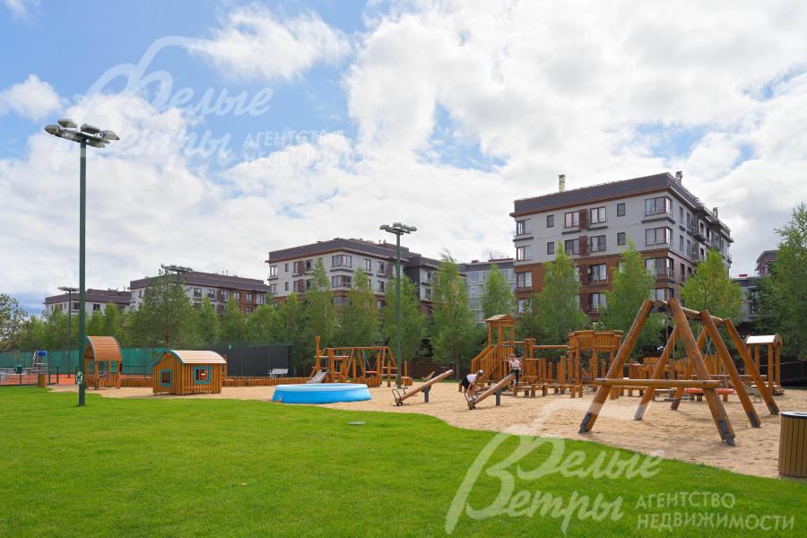 Детская площадка на территории Vnukovo Country Club