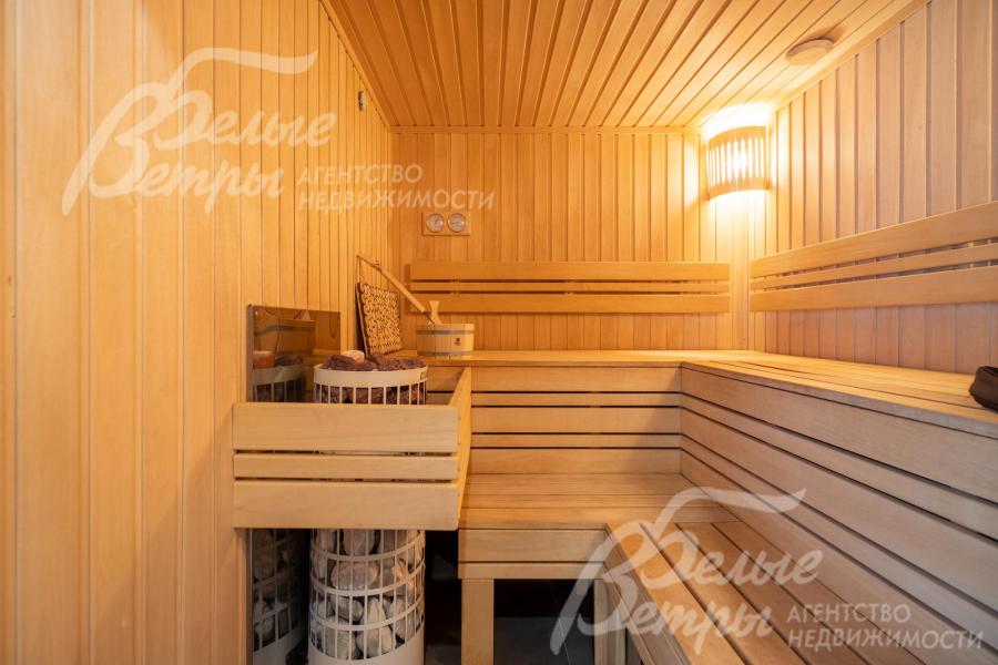 Сауна в доме (есть душевая и комната отдыха)