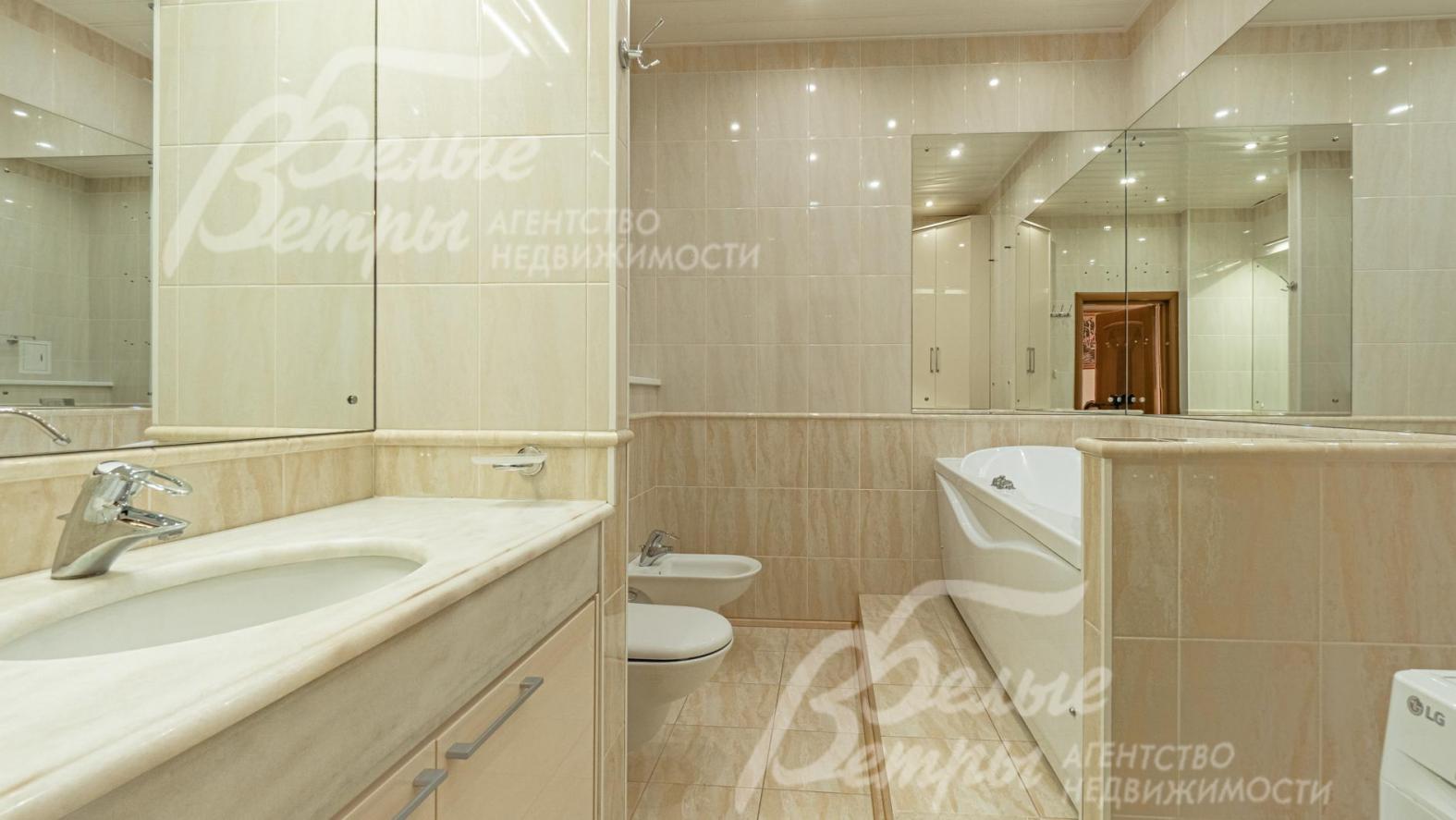 Санузел 8 кв.м на первом этаже