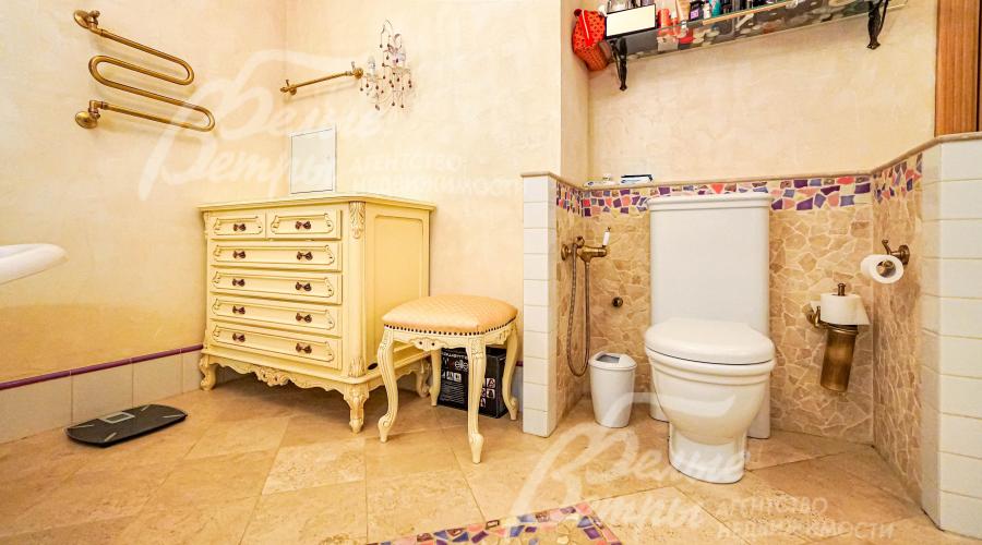 Сантехника преимущественно итальянская фирмы Globo