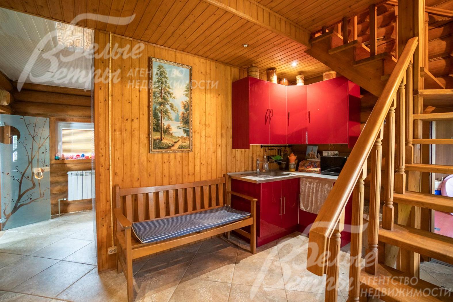 Мини-кухня и зона отдыха в бане