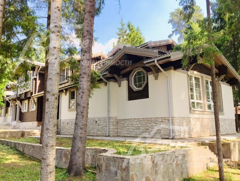 Баня с бассейном