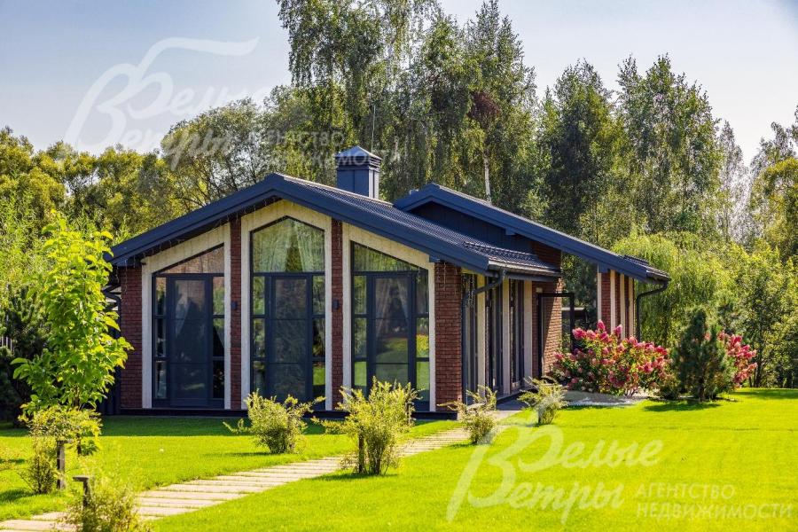 Домик барбекю с кухней, санузлом и открытой террасой