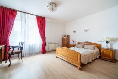 Дом, Лаптево КП, 370 кв.м