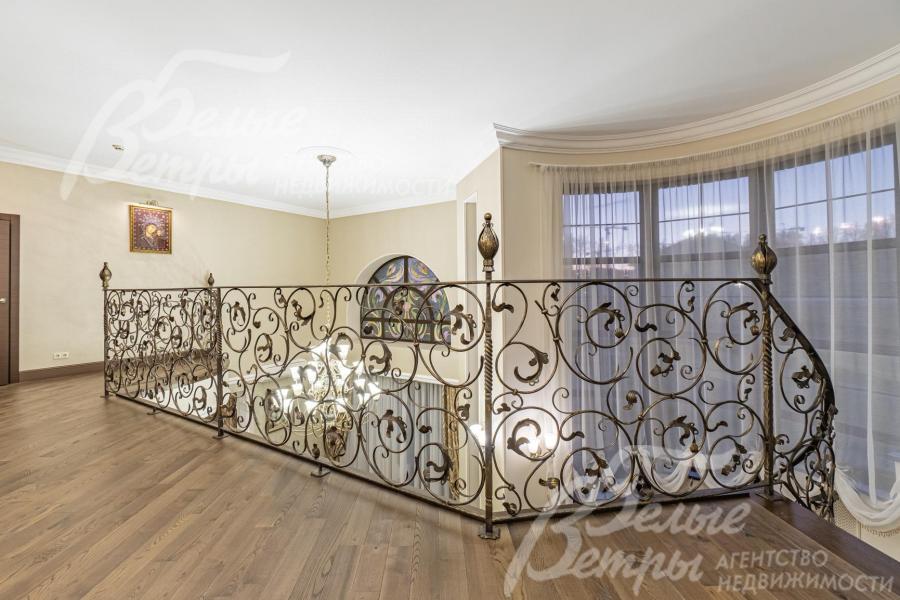 Холл-галерея 36 кв.м