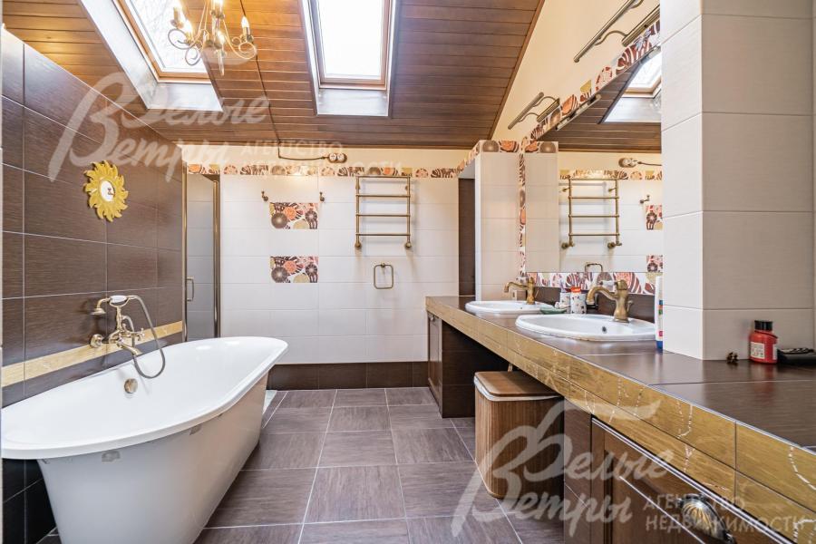 Санузел при мастер-спальне