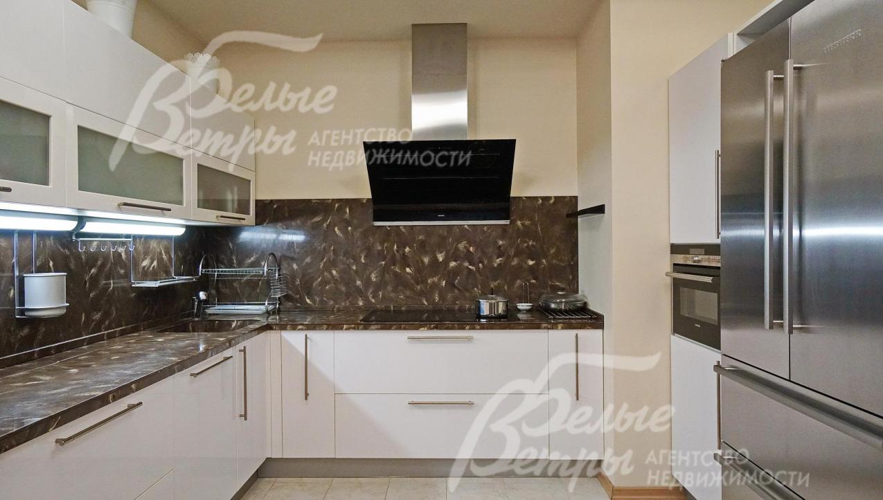 Кухня фирмы Премьер пр-ва Россия