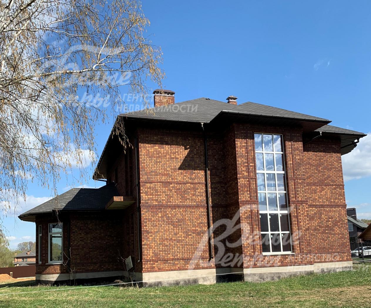 Все коммуникации центральные заведены в дом